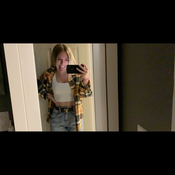 Meet your posher, Mataya - Picture 1 of 1